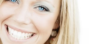 girl-smile girl-smile